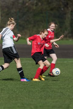 Bild 24 - C-Juniorinnen Kieler MTV -  MTSV POlympia Neumuenster : Ergebnis: 1:0